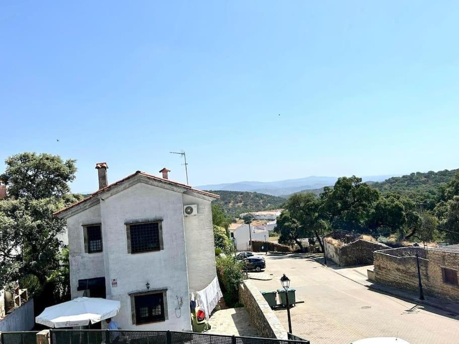Hispalis Villa En Aracena La Umbria  المظهر الخارجي الصورة
