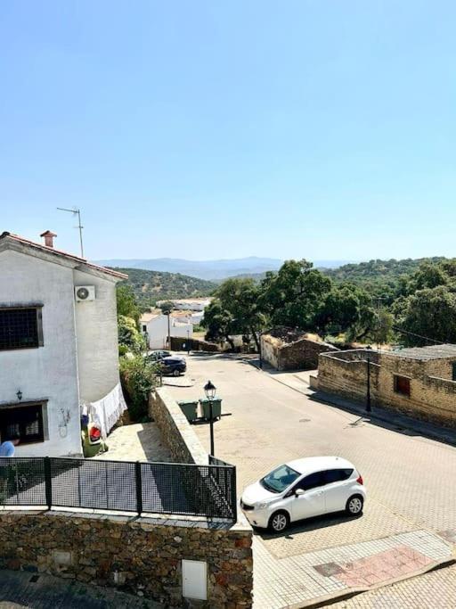 Hispalis Villa En Aracena La Umbria  المظهر الخارجي الصورة