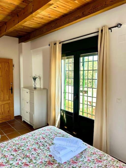 Hispalis Villa En Aracena La Umbria  المظهر الخارجي الصورة