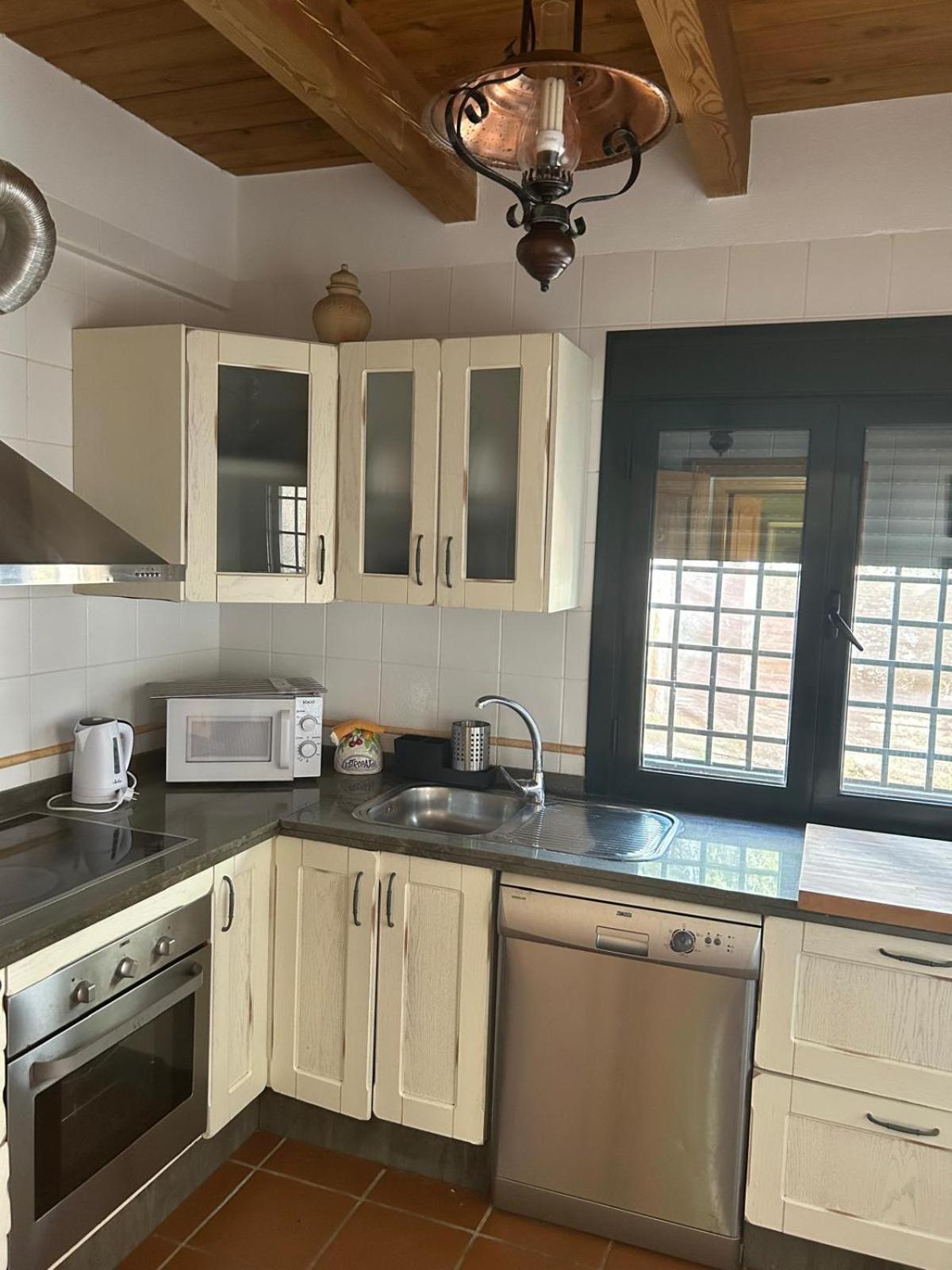 Hispalis Villa En Aracena La Umbria  المظهر الخارجي الصورة